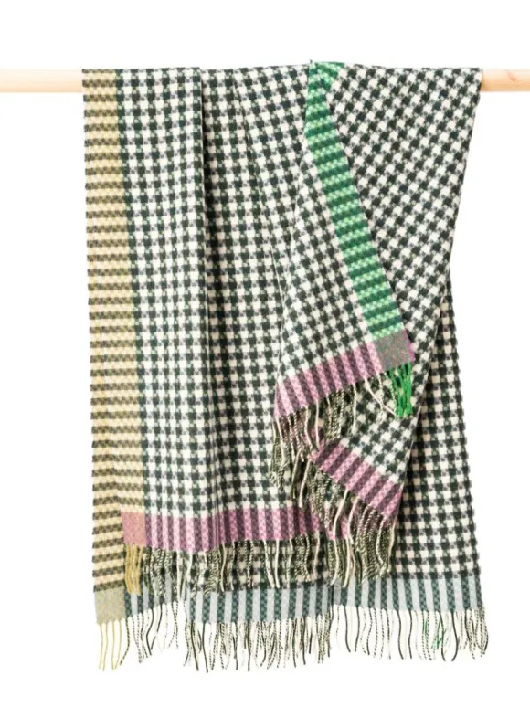 Hot Sweater Shop Lambswool Throw Small Blocks - Col.630