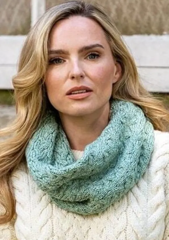 Best Sweater Shop Super Soft Aran Snood Mint